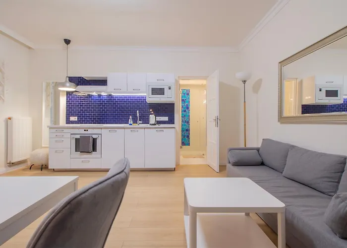 The Oktogon Getaway * Budapest